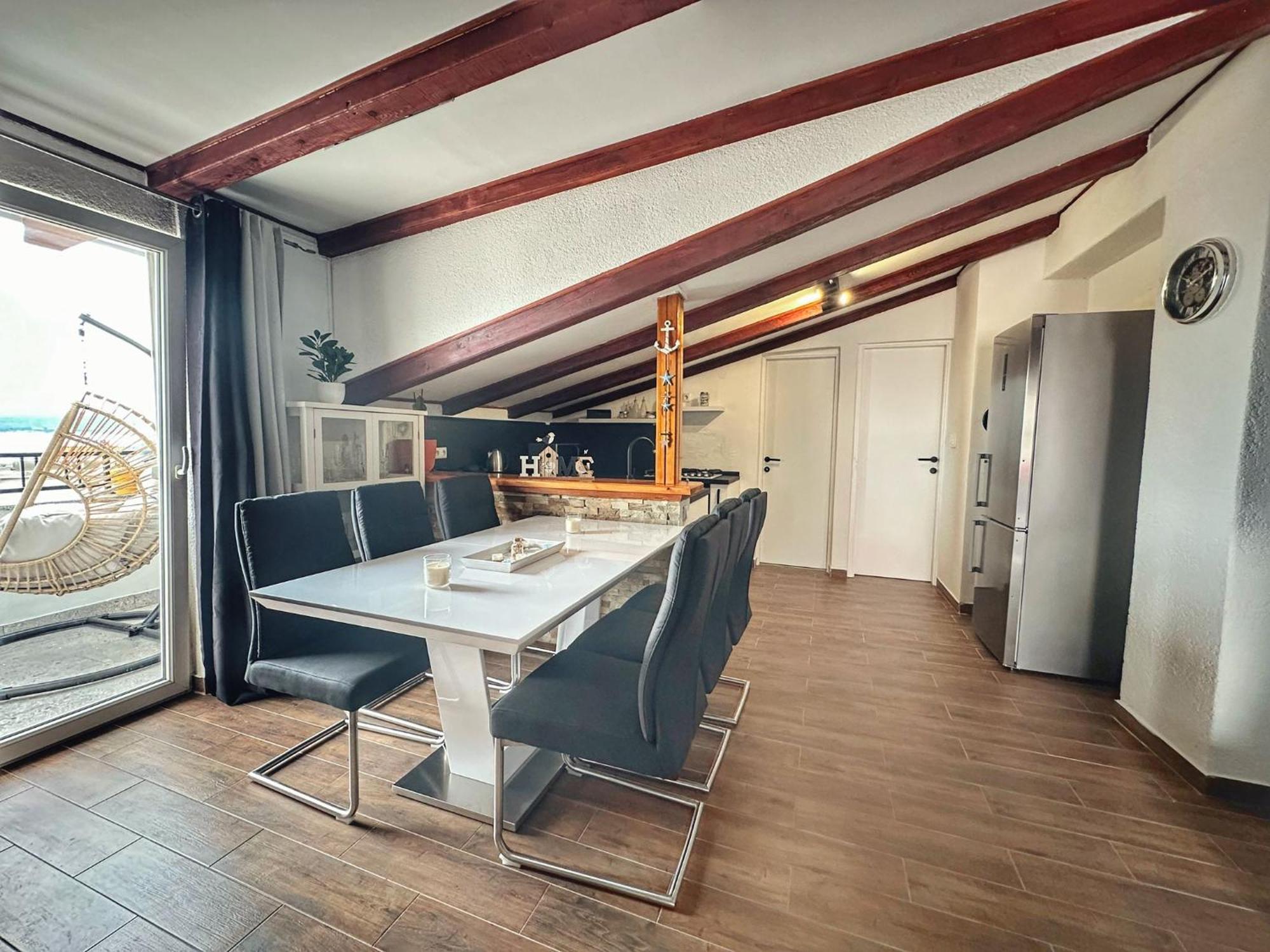 Knezevic Apartments ツリクヴェニツァ エクステリア 写真